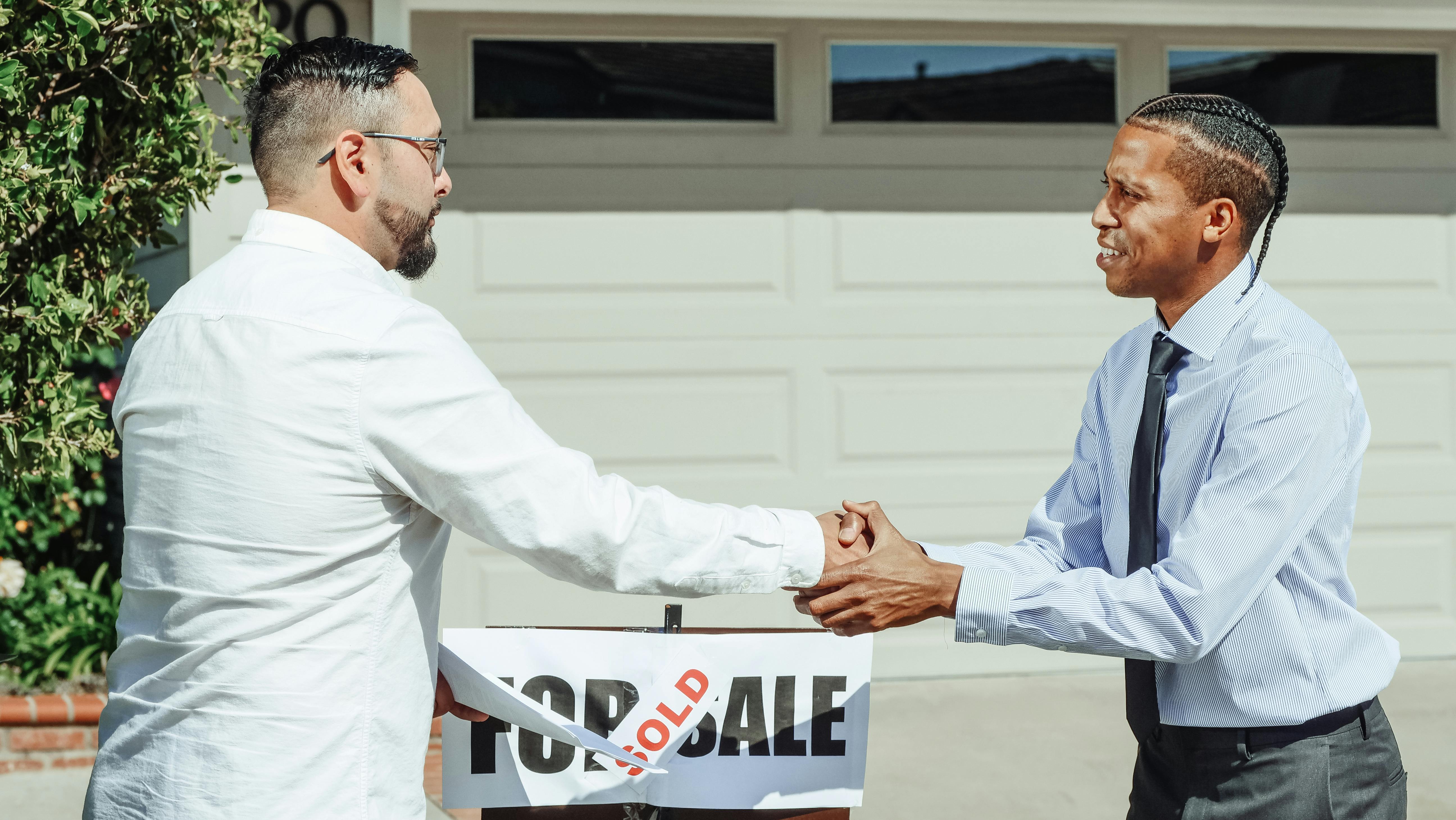 How to sell your house in 2024: A step-by-step guide